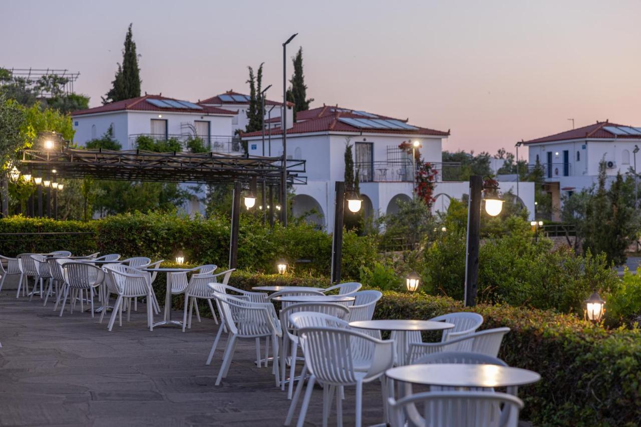 Sunrise Village Beach Hotel Kalamaki  Exterior foto