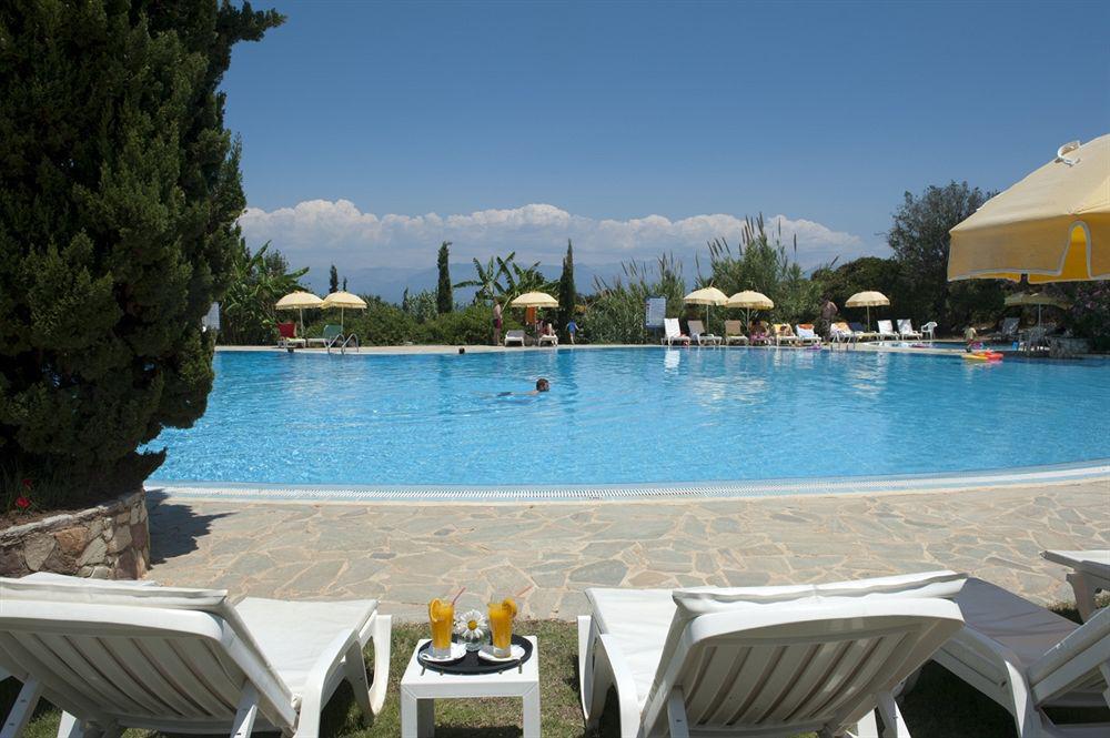 Sunrise Village Beach Hotel Kalamaki  Exterior foto